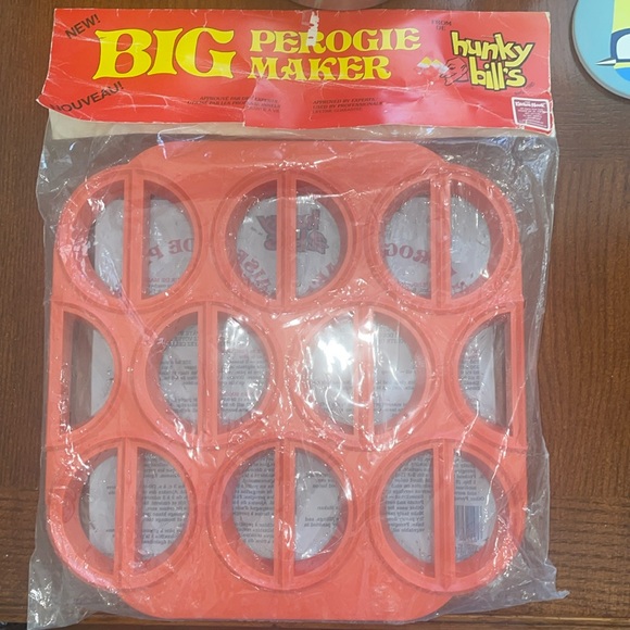 ❤️NEW Hunky Bill’s BIG Perogie Maker, Makes 18 at a time. - Picture 3 of 5